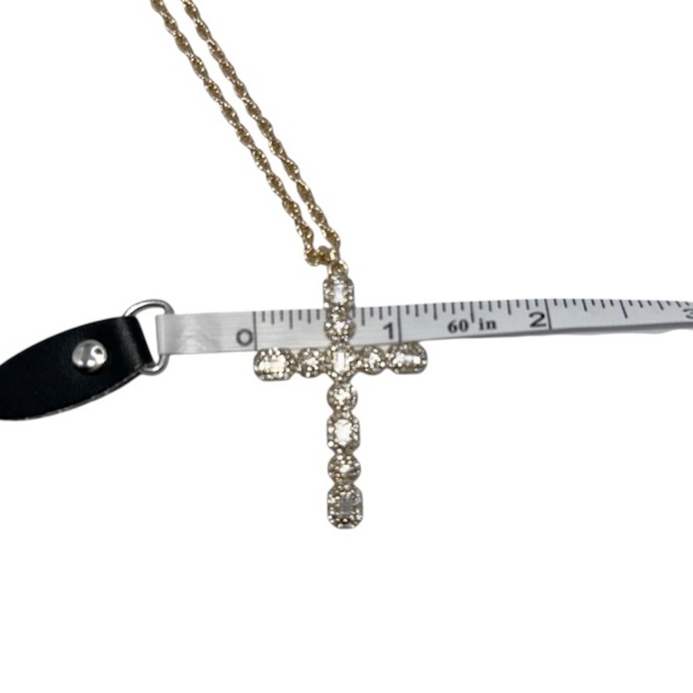 8 Other Reasons NWT Jeweled Cross Pendant Gold Toned Necklace - Picture 12 of 12